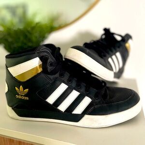 Adidas Hard Court High J "Black Gold" Mens Size 8.5